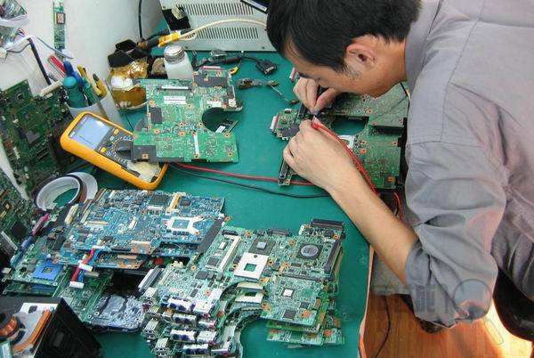 基于微信小程序的電子產(chǎn)品維修服務(wù)App的設(shè)計(jì)與實(shí)現(xiàn)——以手機(jī)維修為例